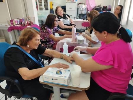 Postos de Saúde seguem homenageando as mulheres