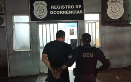 Homem é preso em flagrante após agredir a esposa