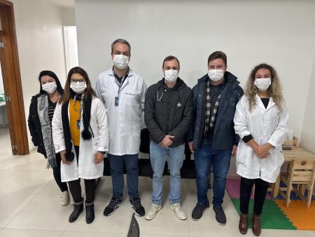 Equipe de saúde iniciou os atendimentos na segunda-feira, dia 2 de junho. Equipe de saúde iniciou os atendimentos na segunda-feira, dia 2 de junho.