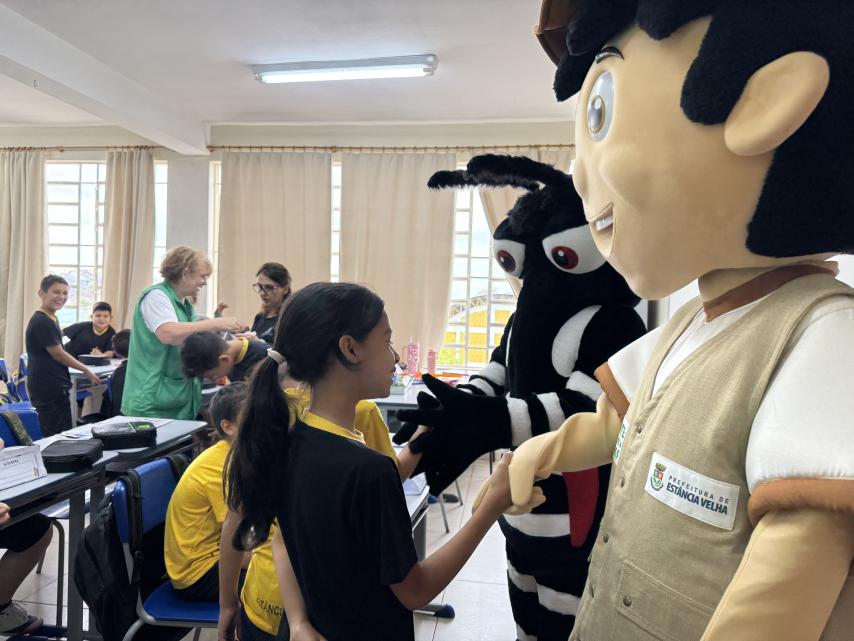 Conscientização nas escolas marca o início da Semana de Mobilização Contra a Dengue