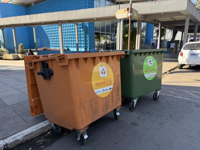 Prefeitura implanta contêineres para qualificar a coleta de resíduos