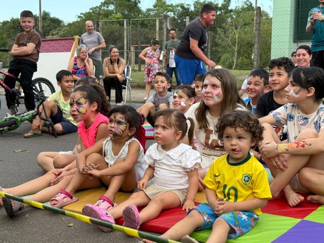 Em Estância Velha, as ruas se transformam em espaço para brincar